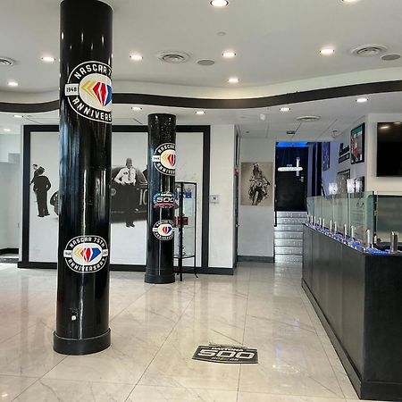 Streamline Hotel In Παραλία Ντειτόνα Εξωτερικό φωτογραφία