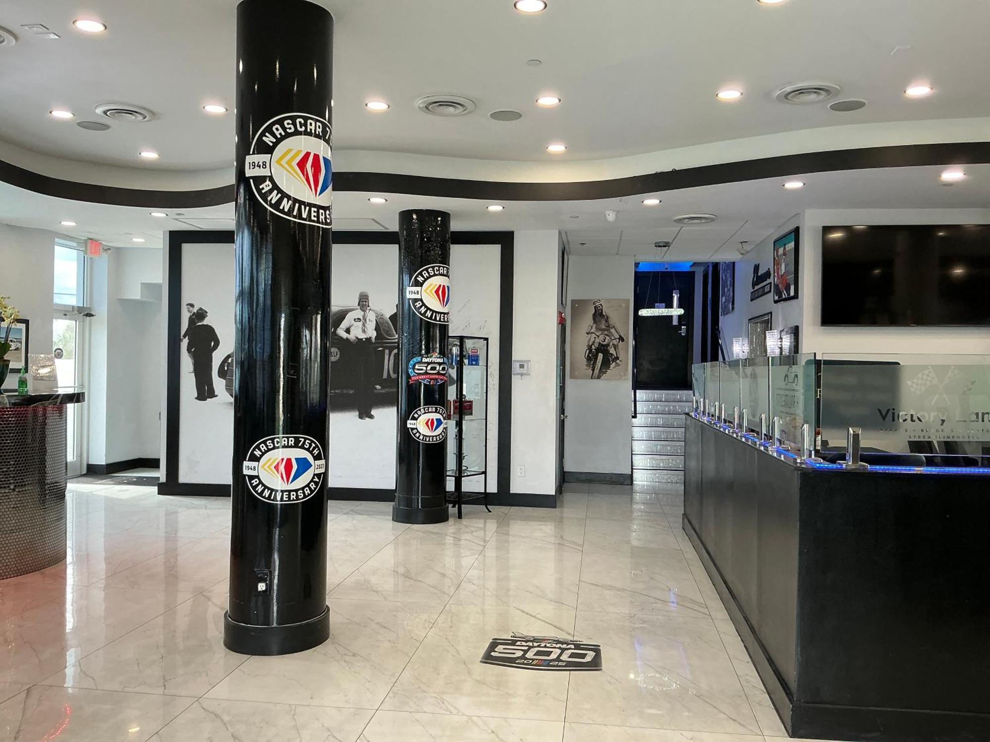 Streamline Hotel In Παραλία Ντειτόνα Εξωτερικό φωτογραφία