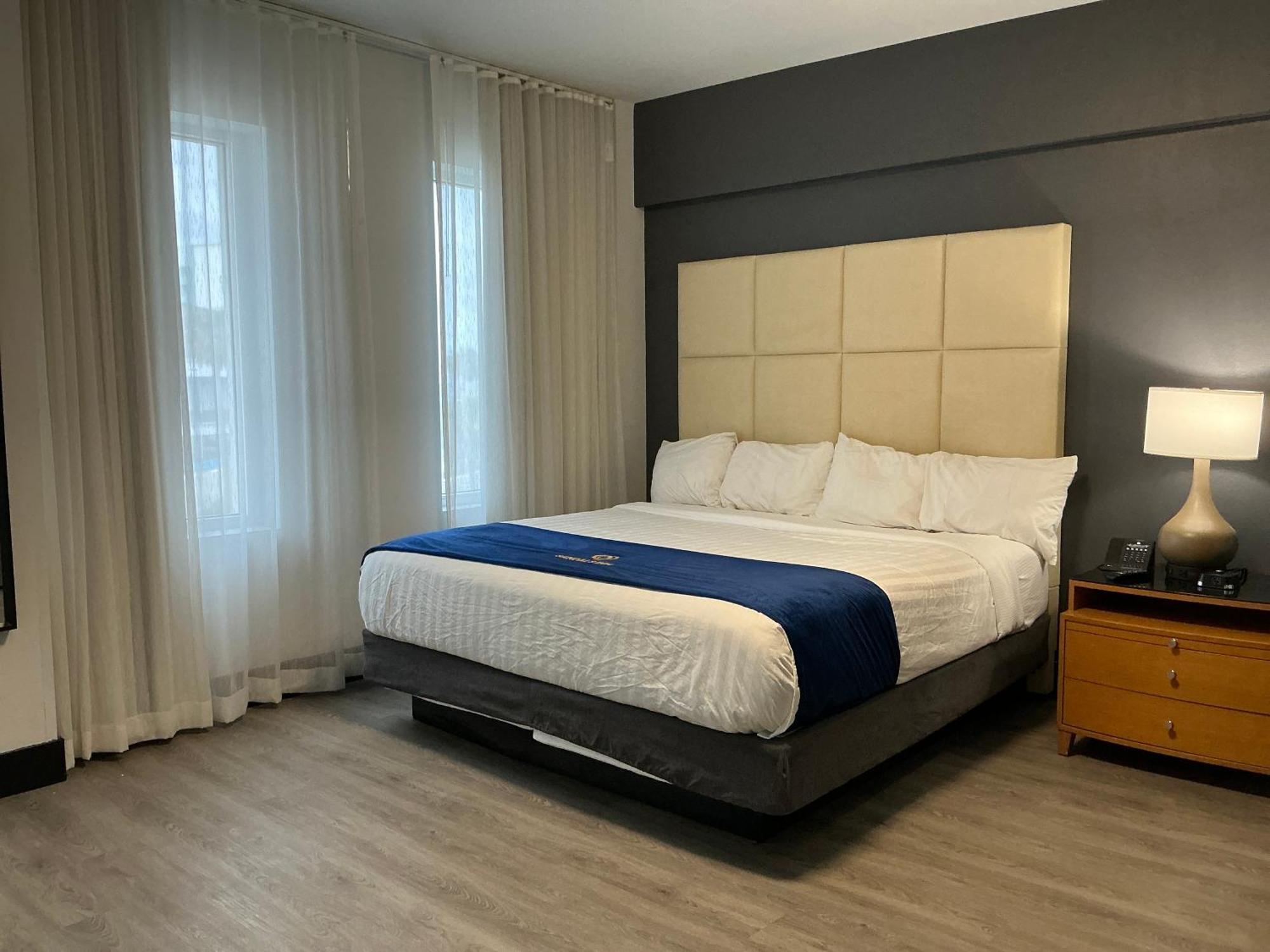 Streamline Hotel In Παραλία Ντειτόνα Εξωτερικό φωτογραφία