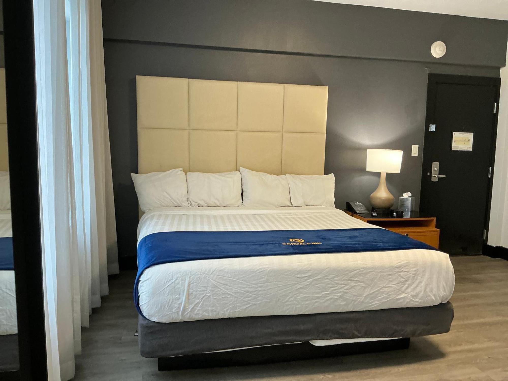 Streamline Hotel In Παραλία Ντειτόνα Εξωτερικό φωτογραφία