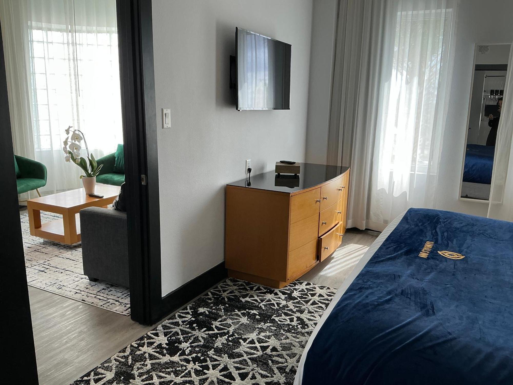 Streamline Hotel In Παραλία Ντειτόνα Εξωτερικό φωτογραφία