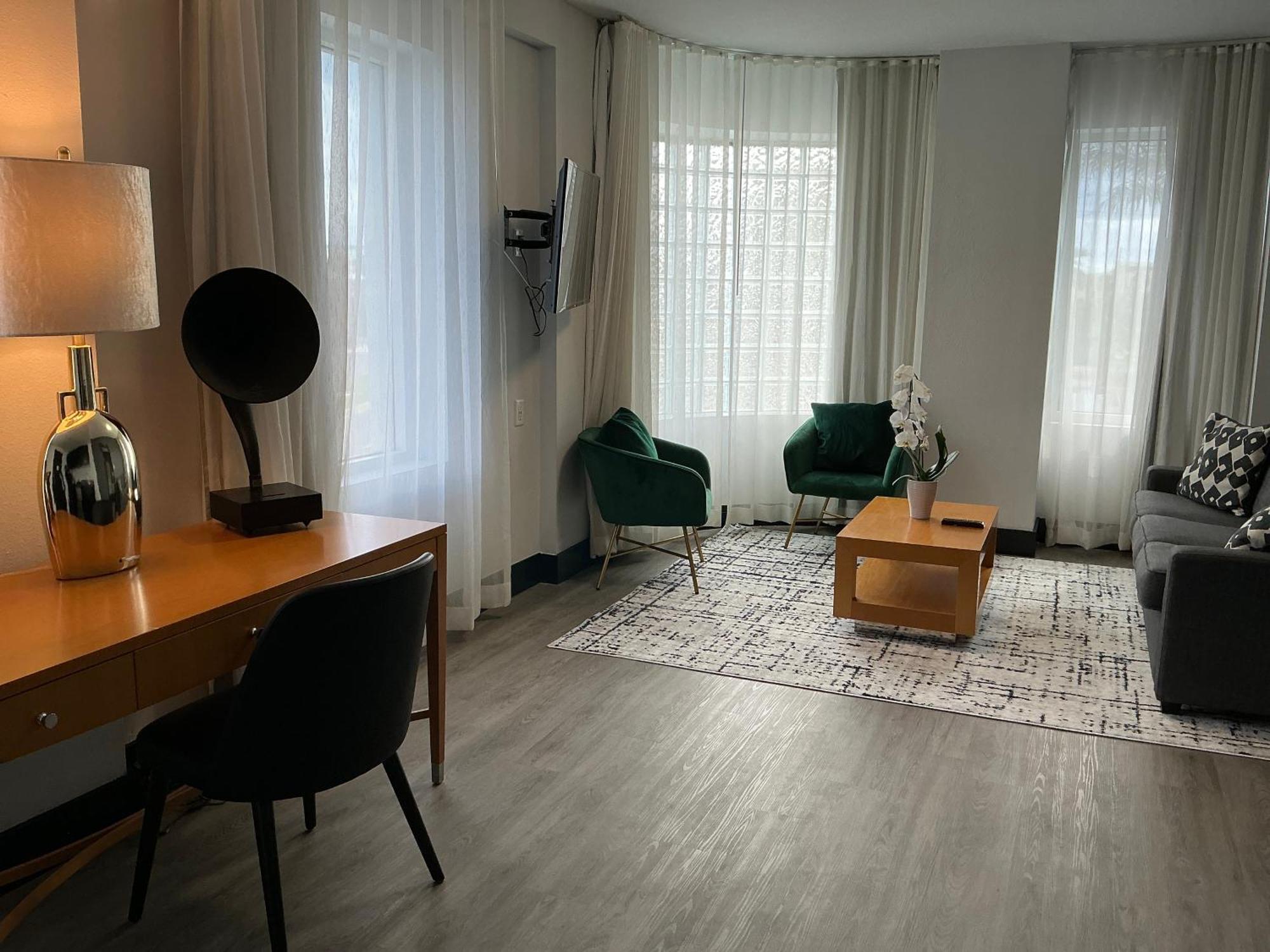 Streamline Hotel In Παραλία Ντειτόνα Εξωτερικό φωτογραφία